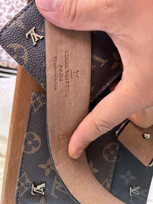 portofele si curele  lv gucci noi