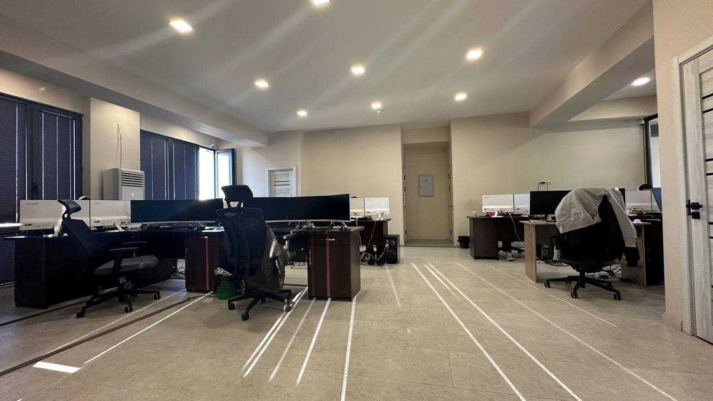 Сдается офис 155 кв.м Центр Ц 1 ул.С.Азимова Посольство Франции