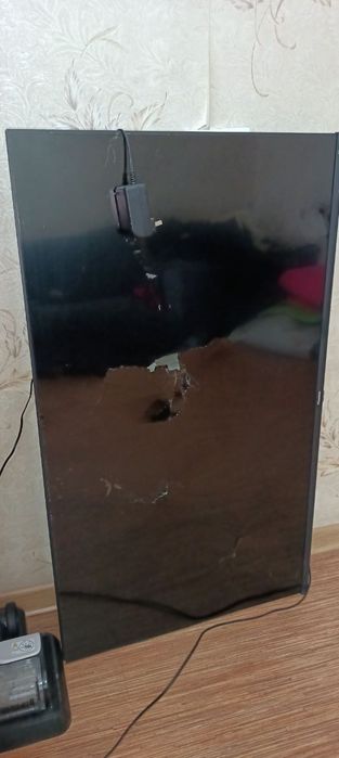 Продаётся телевизор на запчасти