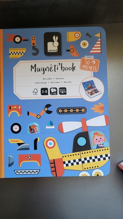 Магнитна книжка Janod