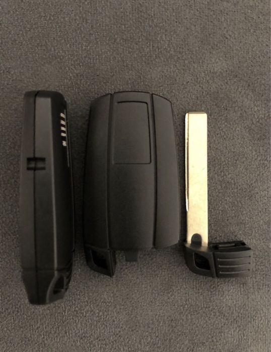 Carcasa Cheie smart Acumulator Bmw Seria 1 3 5 X1 X5 X6 E60 E93 E71
