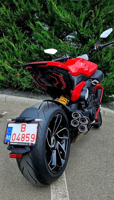 Ducati Diavel V4 2024 | 400 km | Garantie | TVA Deductibil
