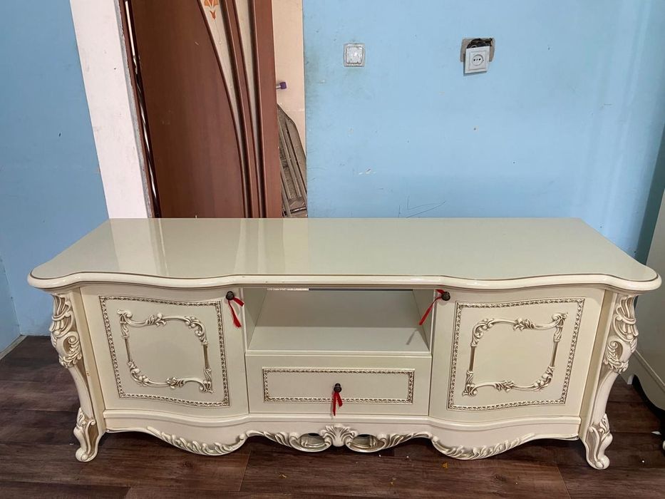 Белоруски Мебель