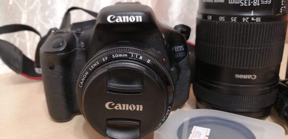 Продам Canon EOS 600D