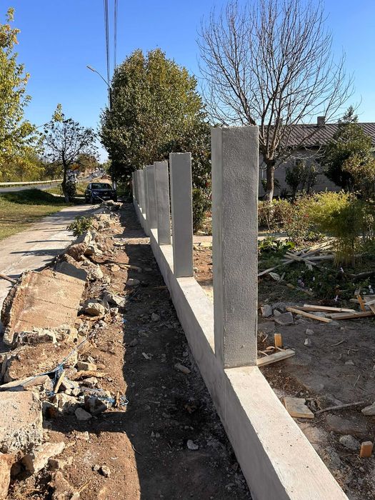 Garduri din panou stil jaluzele, sipca metalica, tabla, plasa si BCA