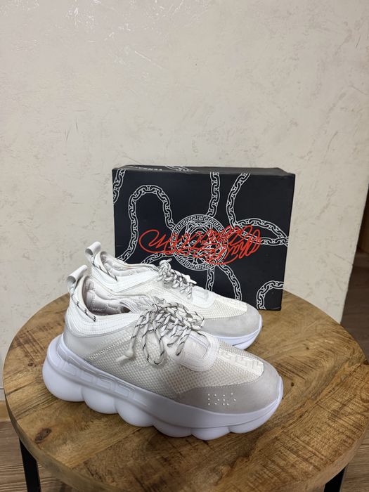 Versace Chain Reaction