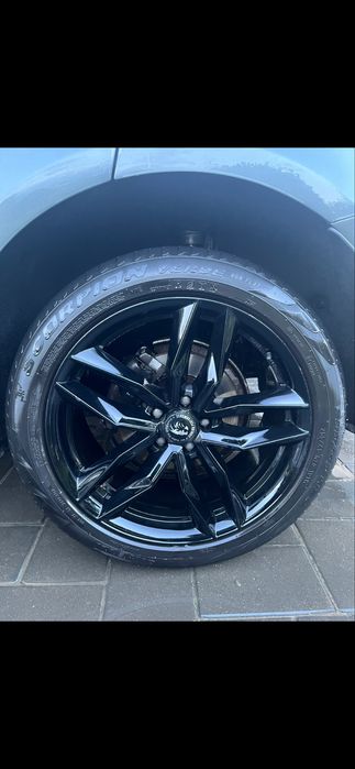 Vand sau schimb roți Audi Q5