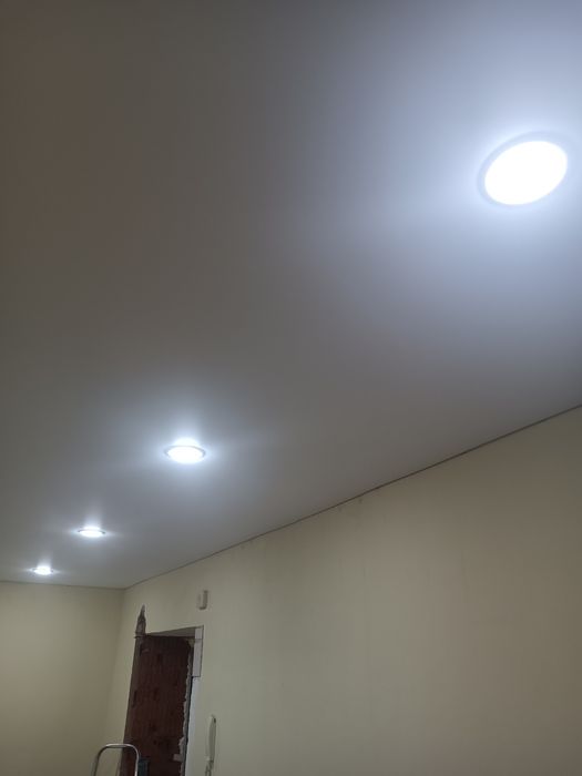 Натяжные потолки