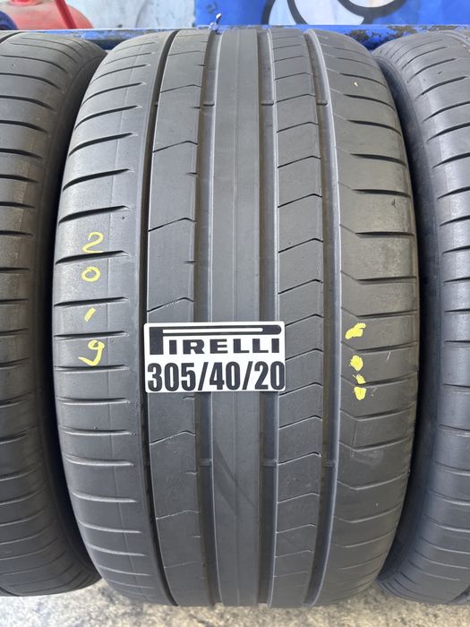 305/40/20 - 275/45/20 Pirelli RSC