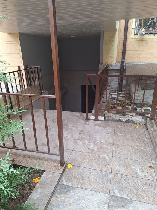 Продается нежилое юнусабад 9