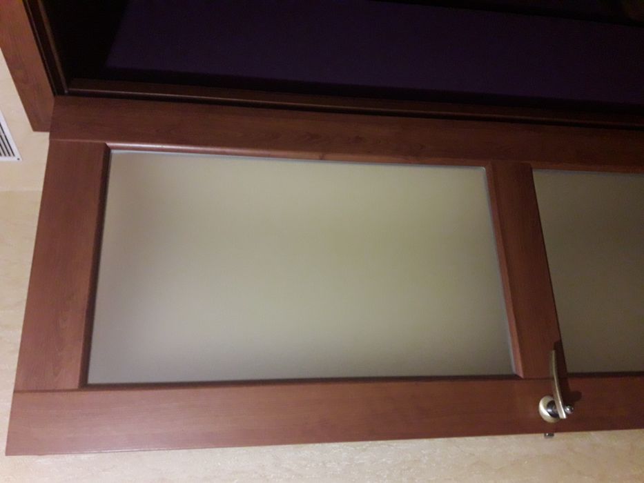 Стекла на межкомнатные двери