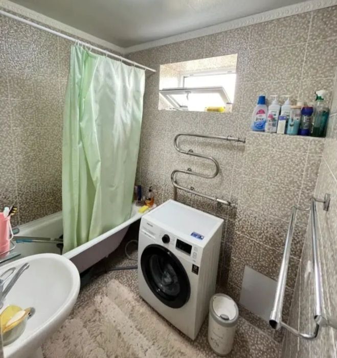 Продается 3-х комнатная квартира