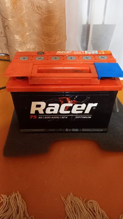 Продам акомулятор