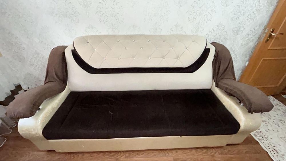 продам диван.   .