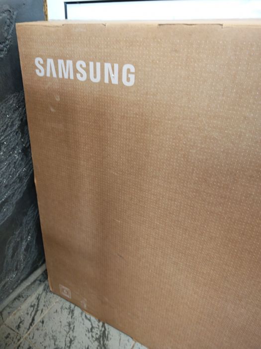 Смарт телевизор Samsung 55