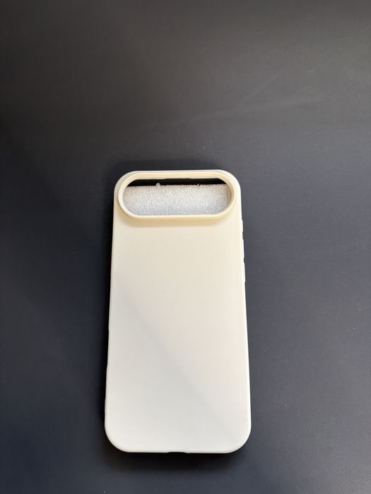 Калъфи за Iphone Air