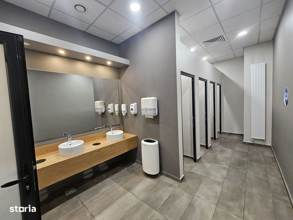 Spatiu 1250mp de inchiriat. Baza 3. Comision 0!