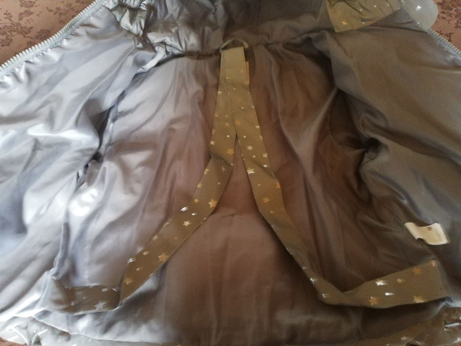 Продавам детско яке