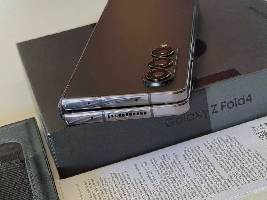 Бартер! Отличен! Galaxy Fold 4 512GB Phantom Black (Черен)