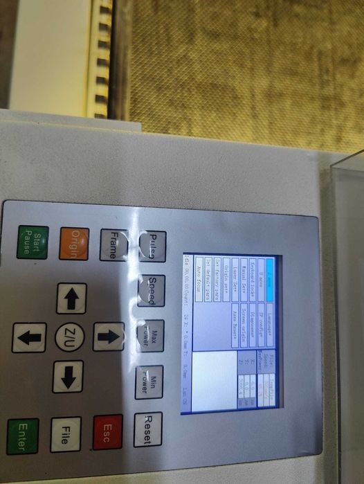 CNC Laser CO2 AEON Nova 14 1400x900 cm, 147 KW