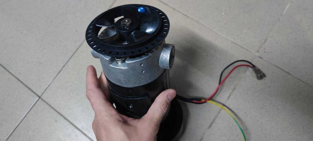 Двигатели и ленти за бягащи пътек и