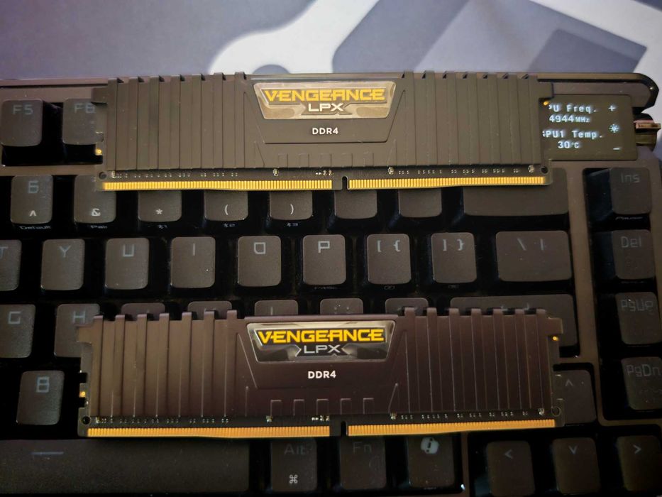 Рам памет Corsair Vengeance LPX 2x16GB 32GB DDR4 3200MHz