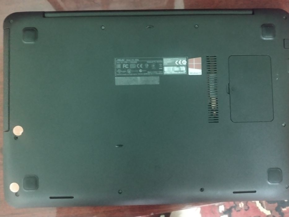 Lap top ASUS x555l