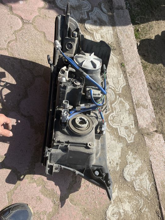 Фара левая крузак 200