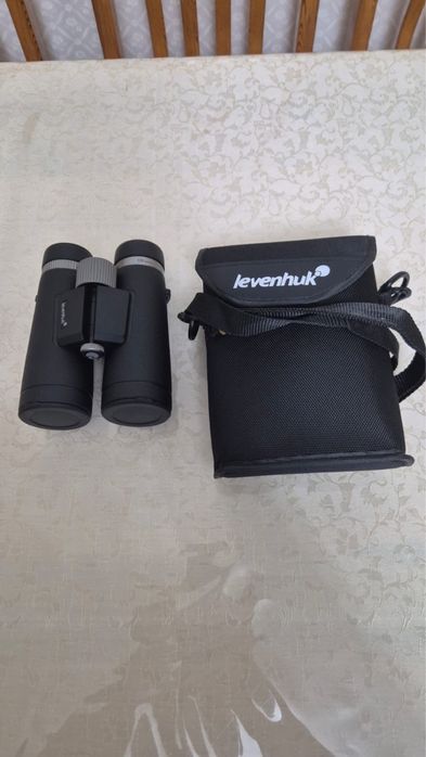 Бинокль Левенгук 10 Х 42