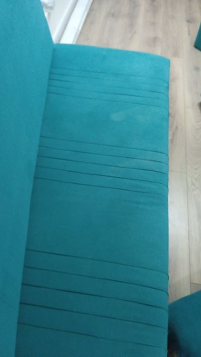 Продам б/у диван длина 2.2м