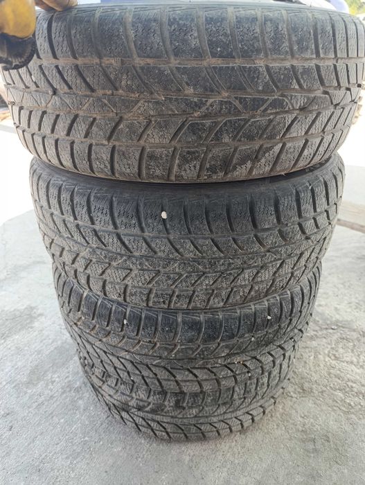 Джанти с гуми 15 цола 5х100 ЕТ43 за Ауди, VW. Шкода, Сеат - 6Q0610027M