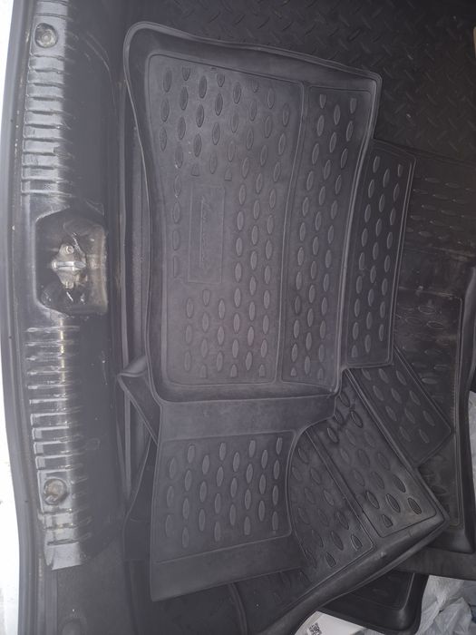 задние полики на акцент