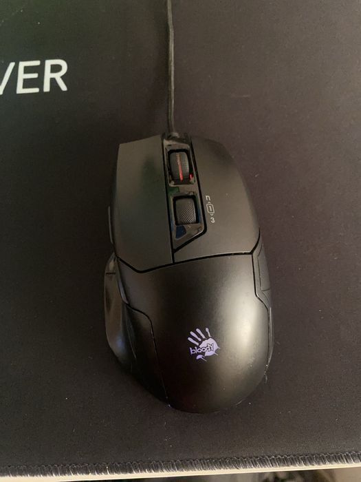 Продам мышку Bloody w70 max