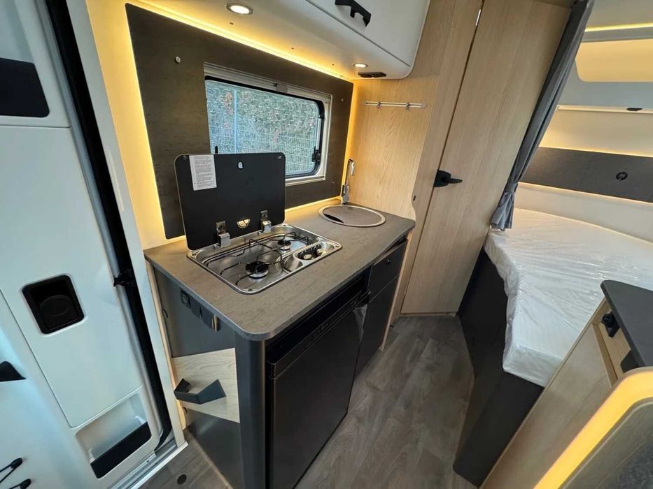 Autorulota Sunlight T58 Adventure 2026 cutie automata 5,96 m 4 locuri