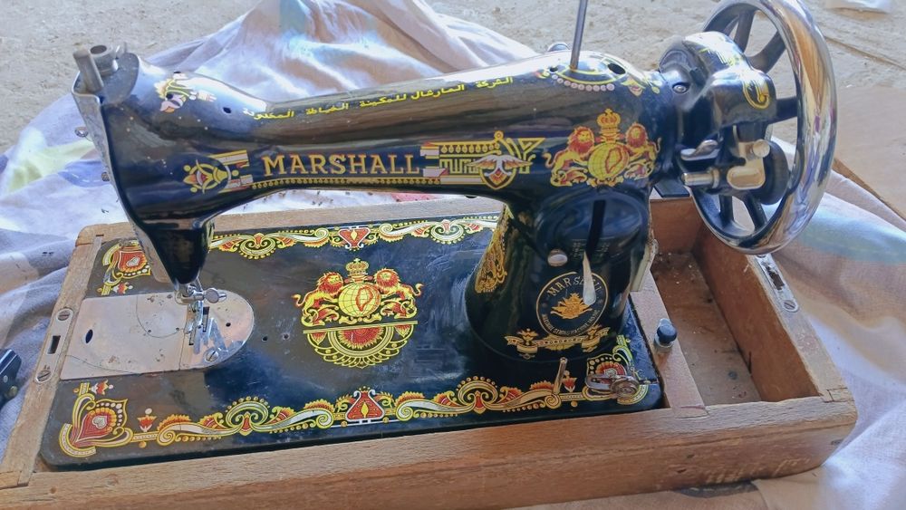 Швейная машина Маршал