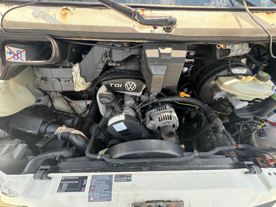 Dezmembrez Volkswagen LT 35 2.5 TDI