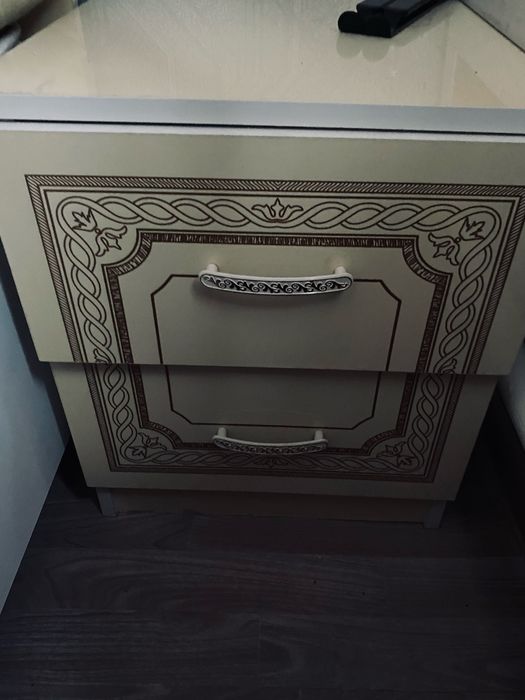 Спальный гарнитур