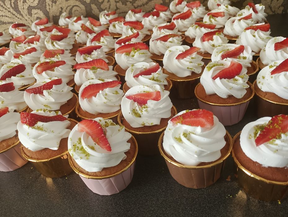 Трайфлы, капкейки, тарты