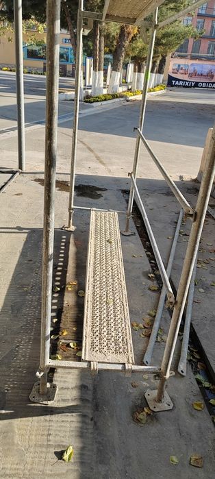 Lesa sotiladi 3 komplekt