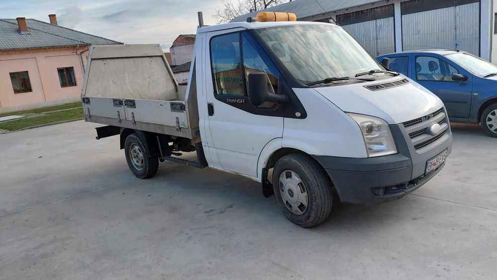 Vând Ford transit