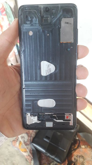 Samsung s20+ 12/256gb