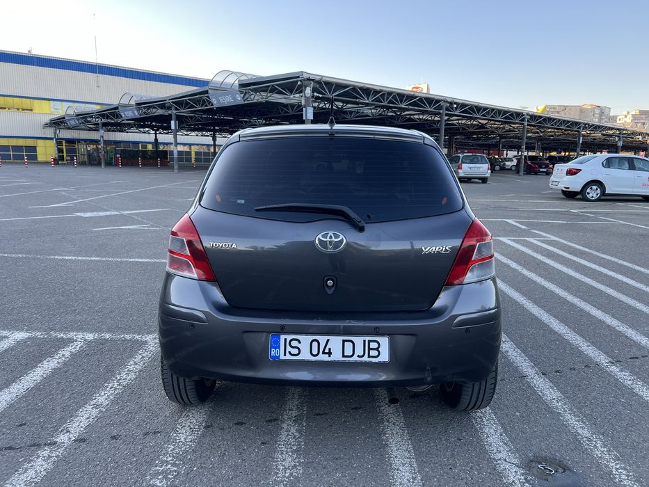 Toyota yaris 1,3 benzina 6 trepte