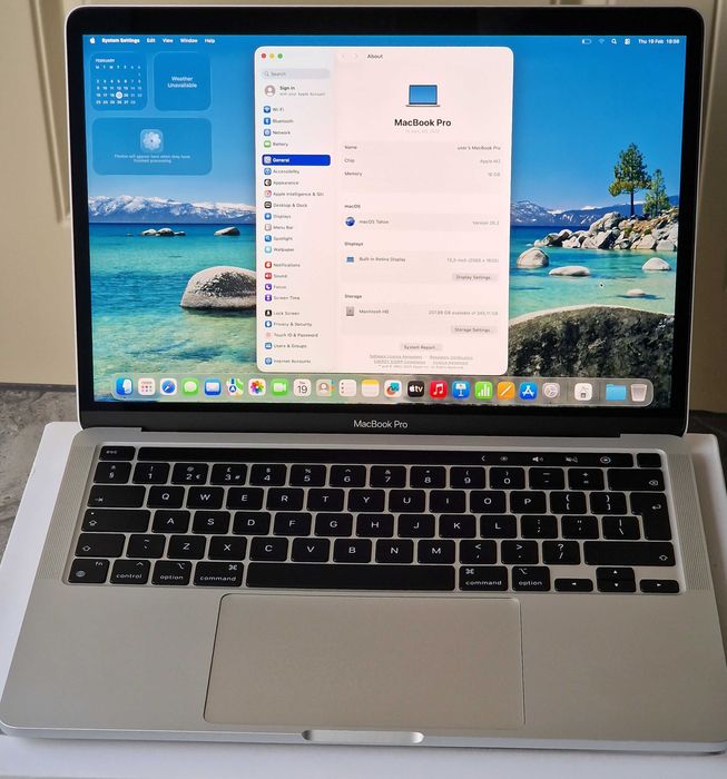 Macbook Pro 13 M2 nou nefolosit, 16 gb memorie, 250gb storage