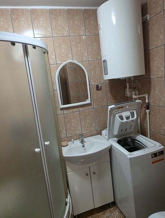 Garsoniera de inchiriat