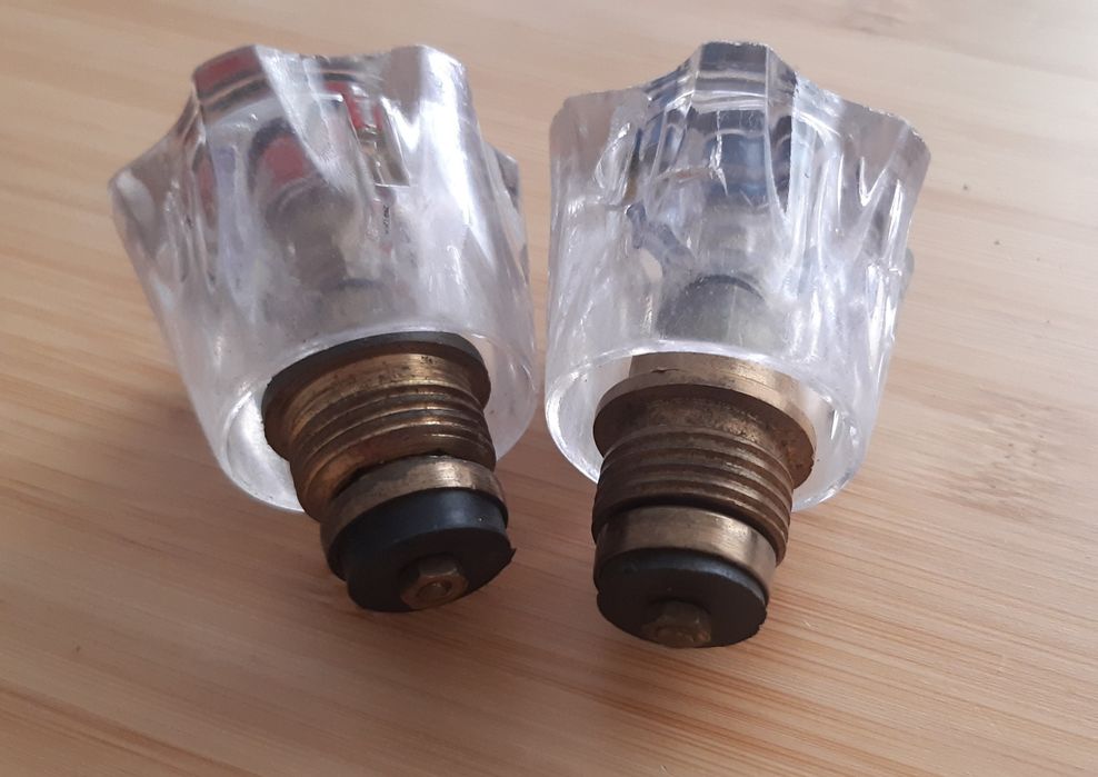 Глава за смесителна батерия 1/2" с пластмасова / метална ръкохватка