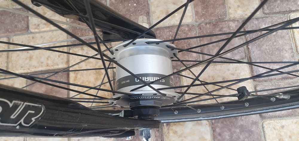 Продаётся велосипед GIANT tourer 1.0