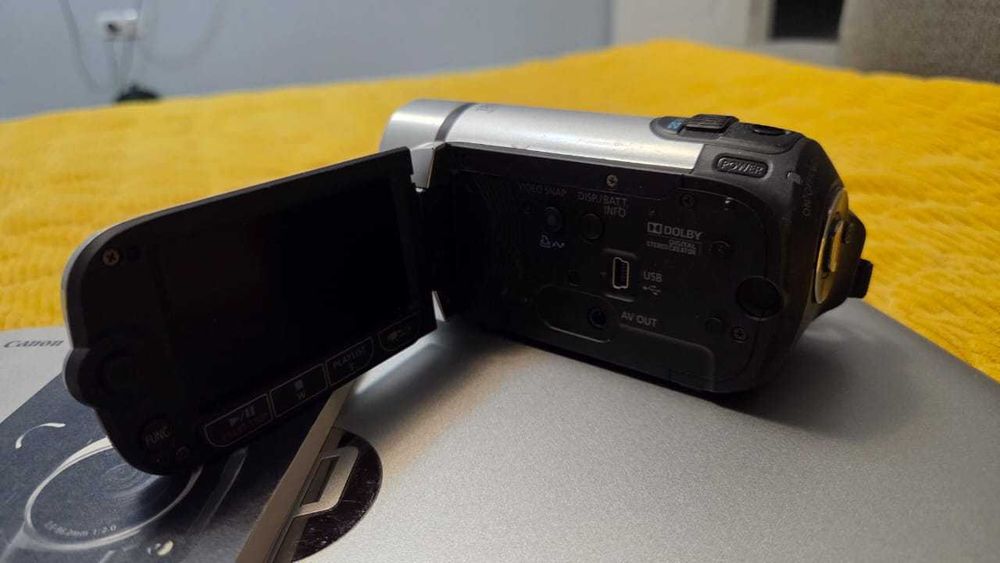 видеокамера Canon legria FS305E