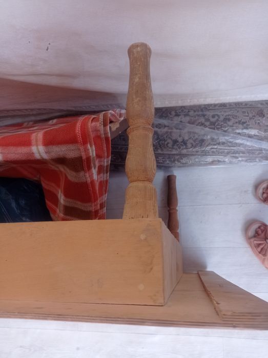 Стол-2штука хорошая состаяние