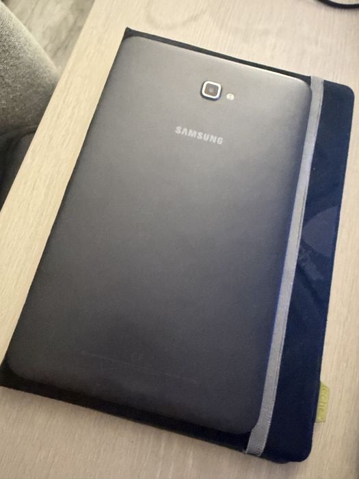 Samsung Galaxy Tab A 10.1 (2016) SM-T585 + Husă Premium Tech21
