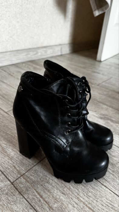 Продам обувь 35-36 размер!